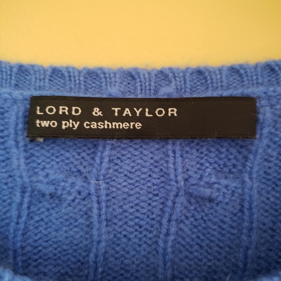 Lord & Taylor Blue Cashmere Sweter EUC L - Picture 7 of 8